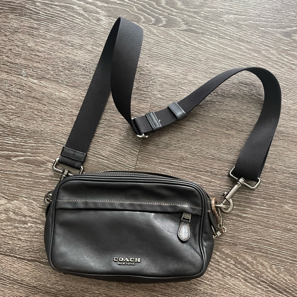 Coach Black Leather Men's Belt Bag